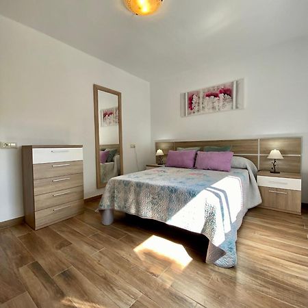 Shr042 Centrico Apartamento De Tres Habitaciones เนร์คา ภายนอก รูปภาพ