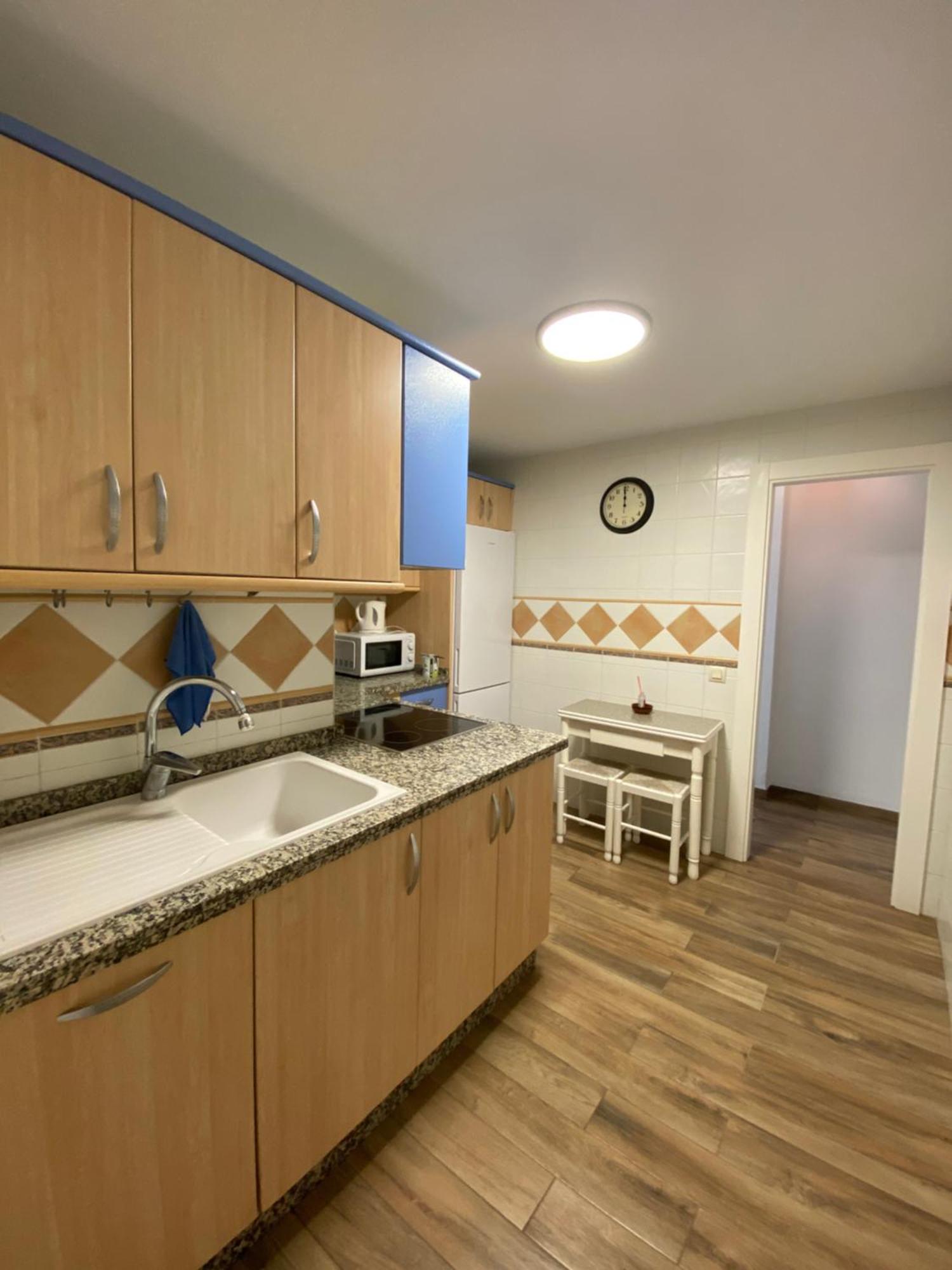 Shr042 Centrico Apartamento De Tres Habitaciones เนร์คา ภายนอก รูปภาพ