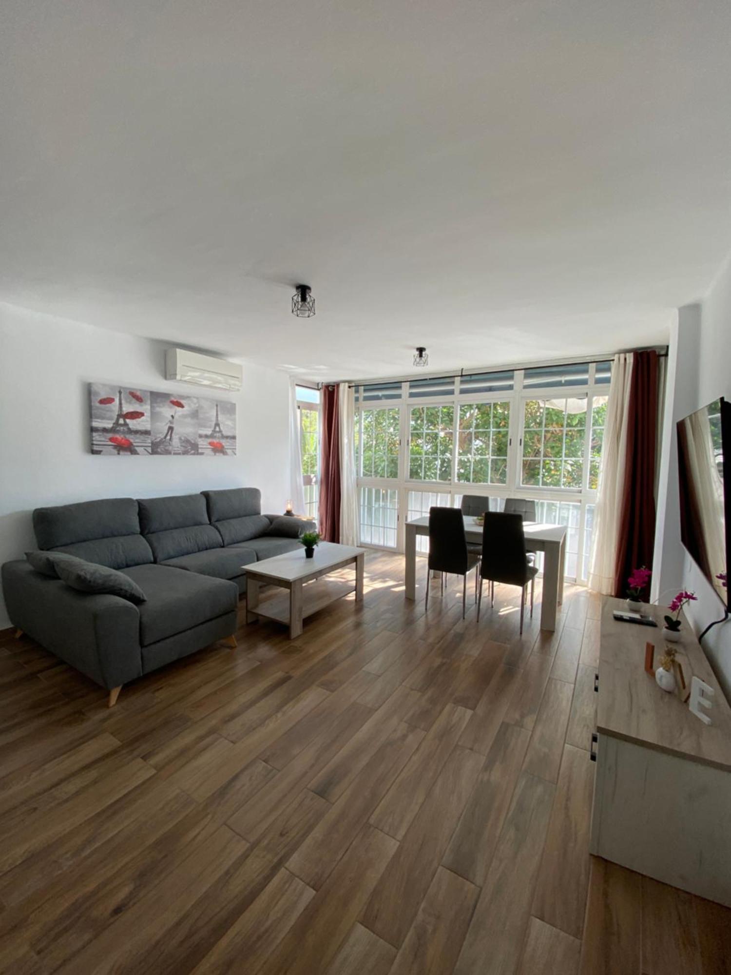 Shr042 Centrico Apartamento De Tres Habitaciones เนร์คา ภายนอก รูปภาพ